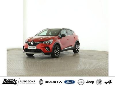 Rot Gebraucht 2023 Renault Captur Techno SUV | 21.440 € (Fairer Preis)