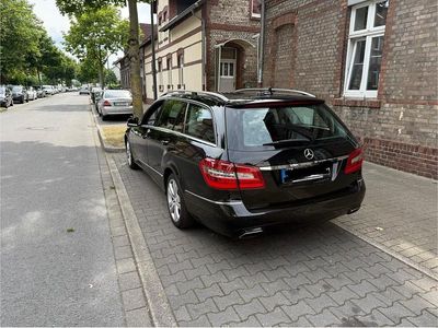 Mercedes E220