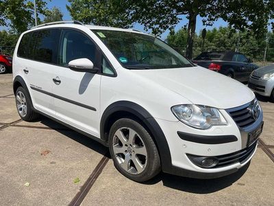 VW Touran Cross