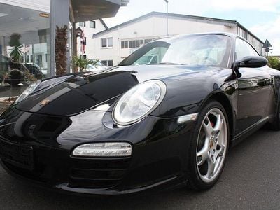 Porsche 911 Carrera