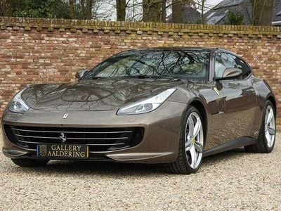 Gebraucht Ferrari GTC4Lusso 610 PS (448 kW) 2018 Braun Kombi