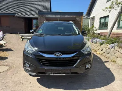 Gebraucht Hyundai ix35 Style 136 PS (100 kW) 2013 Schwarz SUV