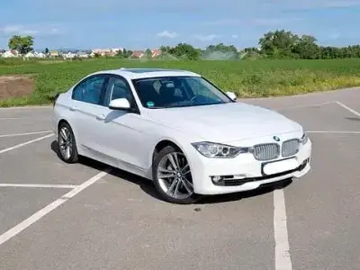 Gebraucht BMW 335 306 PS (225 kW) 2012 Weiß Limousine