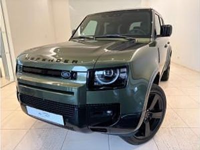 Neu Land Rover Defender HSE Dynamic 426 PS (313 kW) 2026 Grün (woolstone green) SUV