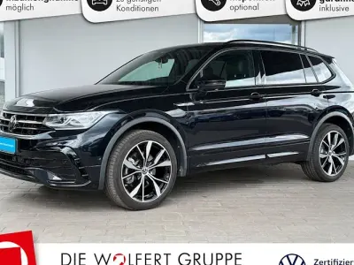 Gebraucht VW Tayron R-line 193 PS (141 kW) 2025 Schwarz SUV