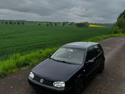 Gebraucht VW Golf IV 75 PS (55 kW) 2002 Blau Limousine