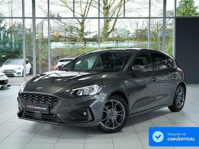 Usata Ford Focus ST-Line 156 CV (114 kW) 2021 Grigio Berlina