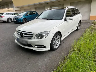 Gebraucht Mercedes C350 Avantgarde 231 PS (169 kW) 2010 Weiß Kombi