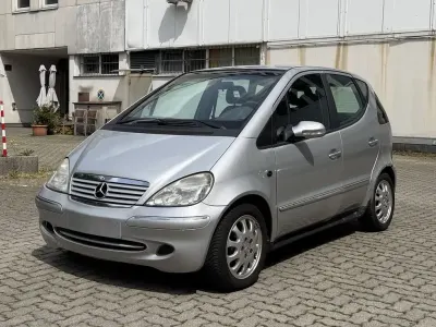 Gebraucht Mercedes A160 Elegance 102 PS (75 kW) 2003 Silber Limousine