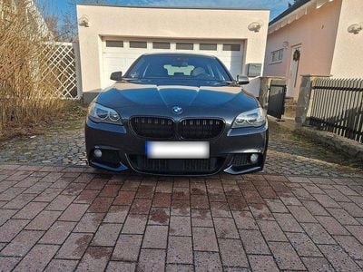Gebraucht BMW 525 M Sport 218 PS (160 kW) 2012 Schwarz Kombi