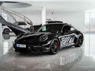 Second-hand Porsche 911 Carrera GTS Chrono 480 CP (353 kW) 2023 Negru