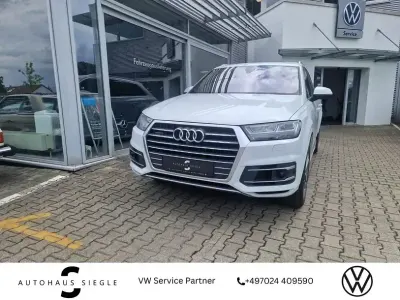 Gebraucht Audi Q7 S-Line 286 PS (210 kW) 2019 Gletscherweiß (metallic) SUV