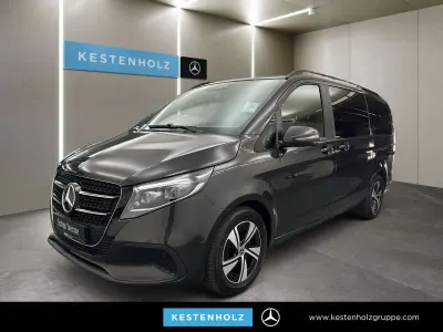 Gebraucht Mercedes V250 190 PS (139 kW) 2025 Graphitgrau Van / Kleinbus