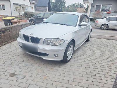Gebraucht BMW 123 Sport Line 129 PS (94 kW) 2007 Grau Kleinwagen