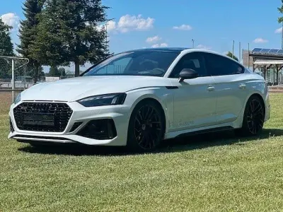 Używany Audi RS5 Sportback Sport 450 KM (330 kW) 2021 Biały Sedan/Limuzyna