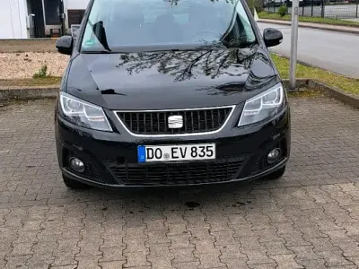Używany Seat Alhambra 140 KM (102 kW) 2011 Czarny Minivan
