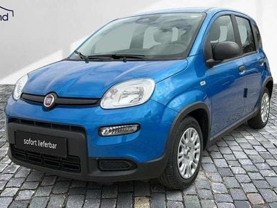 Second-hand Fiat Panda 69 CP (50 kW) 2024 Albastru Hatchback