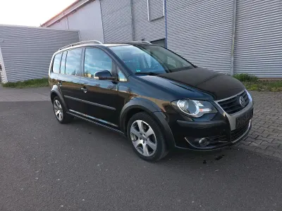 Gebraucht VW Touran Cross 173 PS (127 kW) 2009 Schwarz Van / Kleinbus