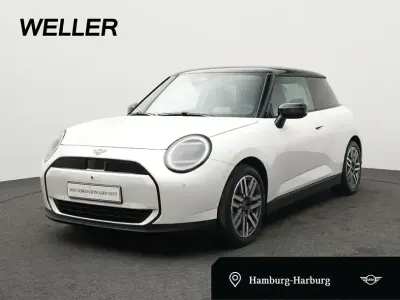 Usata Mini Cooper Classic 184 CV (135 kW) 2024 Bianco Utilitaria