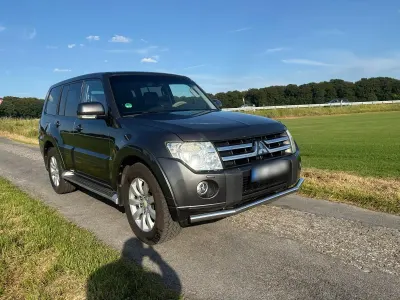 Gebraucht Mitsubishi Pajero 200 PS (147 kW) 2011 SUV
