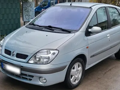 Gebraucht Renault Scénic II 107 PS (78 kW) 2003 Silber Van / Kleinbus