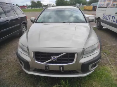 Gebraucht Volvo XC70 185 PS (136 kW) 2008 Braun Kombi