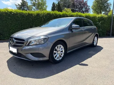 Gebraucht Mercedes A180 Edition 122 PS (89 kW) 2013 Grau Limousine