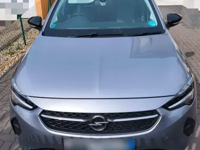 Używany Opel Corsa Edition 75 KM (55 kW) 2020 Srebrny Hatchback