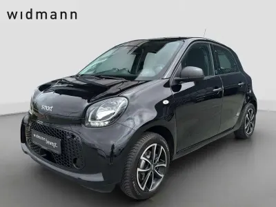 Gebraucht Smart ForFour Electric Drive 60 kW (82 PS) 2022 Karosserie in black Limousine