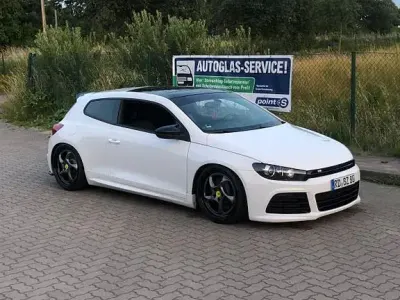 Gebraucht VW Scirocco R 265 PS (194 kW) 2011 Weiß Coupé