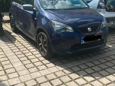 Gebraucht Seat Mii CONNECT 75 PS (55 kW) 2016 Blau Kleinwagen