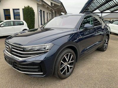 Gebraucht VW Touareg Elegance 286 PS (210 kW) 2024 Blau SUV