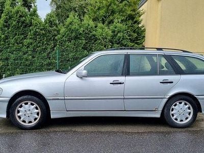 Mercedes C180