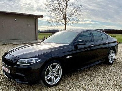 Usado BMW 550 Performance 449 HP (330 kW) 2015 Preto Sedan