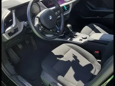Gebraucht BMW 118 140 PS (102 kW) 2021 Schwarz Limousine