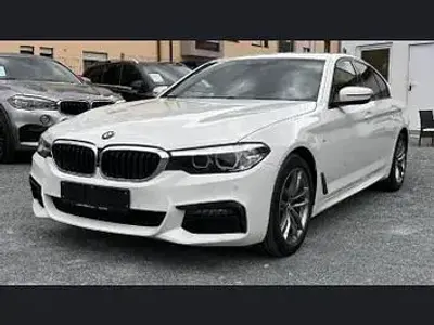 Gebraucht BMW 520 Performance 190 PS (139 kW) 2019 Weiß Limousine