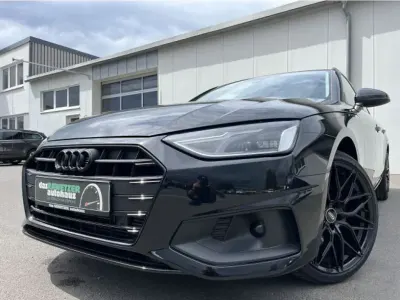 Gebraucht Audi A4 S-Line 150 PS (110 kW) 2022 Schwarz Kombi