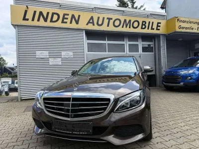 Gebraucht Mercedes C250 204 PS (150 kW) 2017 Braun Limousine