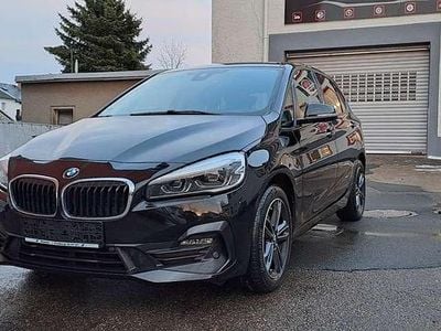 Gebraucht BMW 218 Active Tourer Sport Line 136 PS (100 kW) 2021 Schwarz Van / Kleinbus
