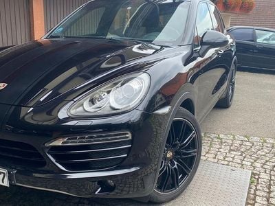 Gebraucht Porsche Cayenne 400 PS (294 kW) 2010 Schwarz SUV