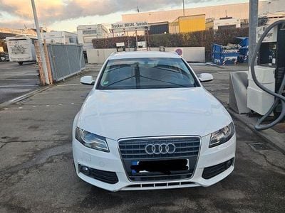 Gebraucht Audi A4 120 PS (88 kW) 2009 Weiß Kombi