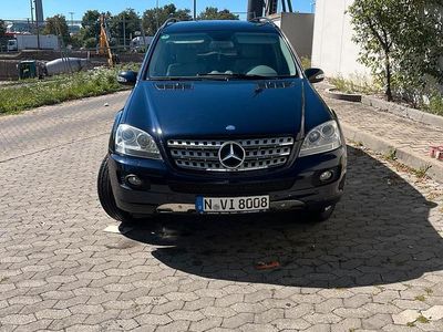 Mercedes ML280