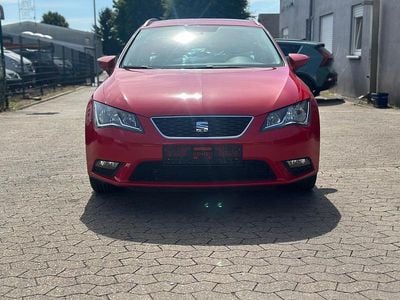 Rot Gebraucht 2015 Seat Leon ST Style Kombi | 9.999 € (Fairer Preis)