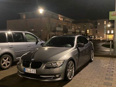 gebraucht BMW 320 e92 i