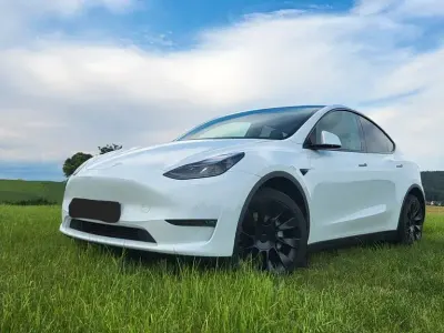 Gebraucht Tesla Model Y Long Range AWD 378 kW (514 PS) 2022 Weiß SUV