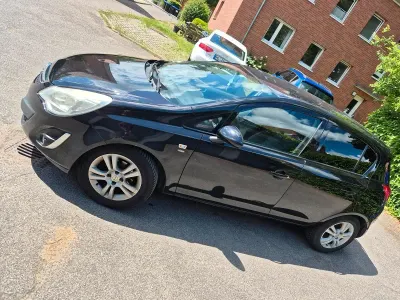 Gebraucht Opel Corsa Eco 75 PS (55 kW) 2011 Schwarz Kleinwagen