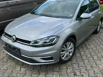 Gebraucht VW Golf VII Sound 125 PS (91 kW) 2017 Grau Limousine