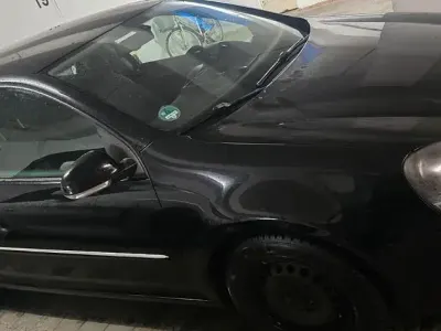 Gebraucht VW Golf VI 80 PS (58 kW) 2008 Schwarz Kleinwagen