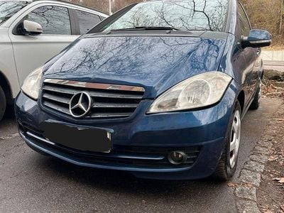 Blau Gebraucht 2011 Mercedes A160 Limousine | 3.500 € (Guter Preis)