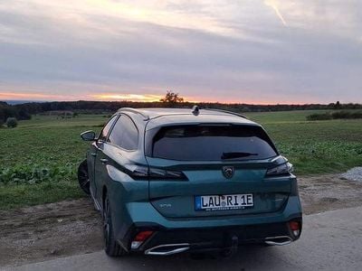 Gebraucht Peugeot 308 GT 224 PS (164 kW) 2022 Grün Kombi